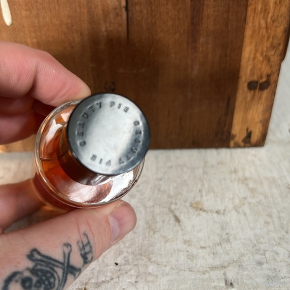 La Flâneuse Eau De Parfum - Picture 2 of 2